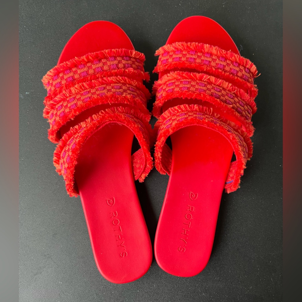 EUC Rothy’s Red/Orange Triple blend slip on sandal